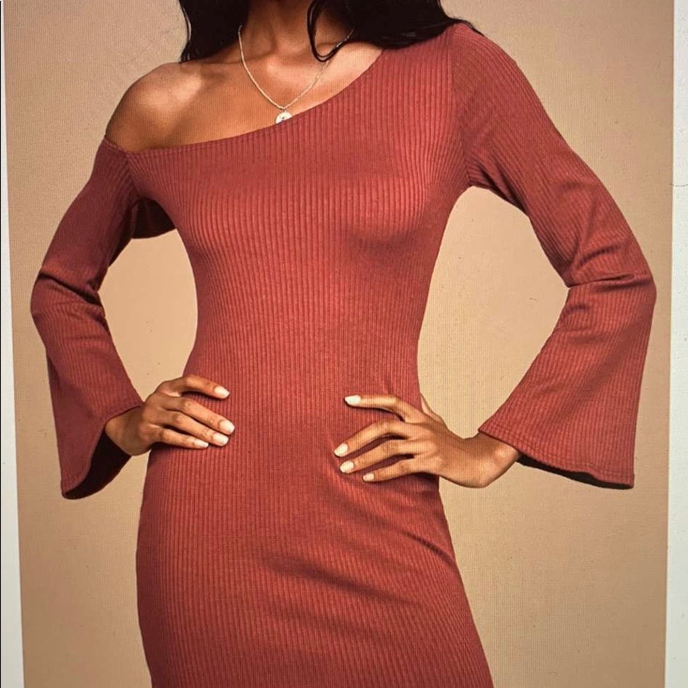 Lulus Off the shoulder dress